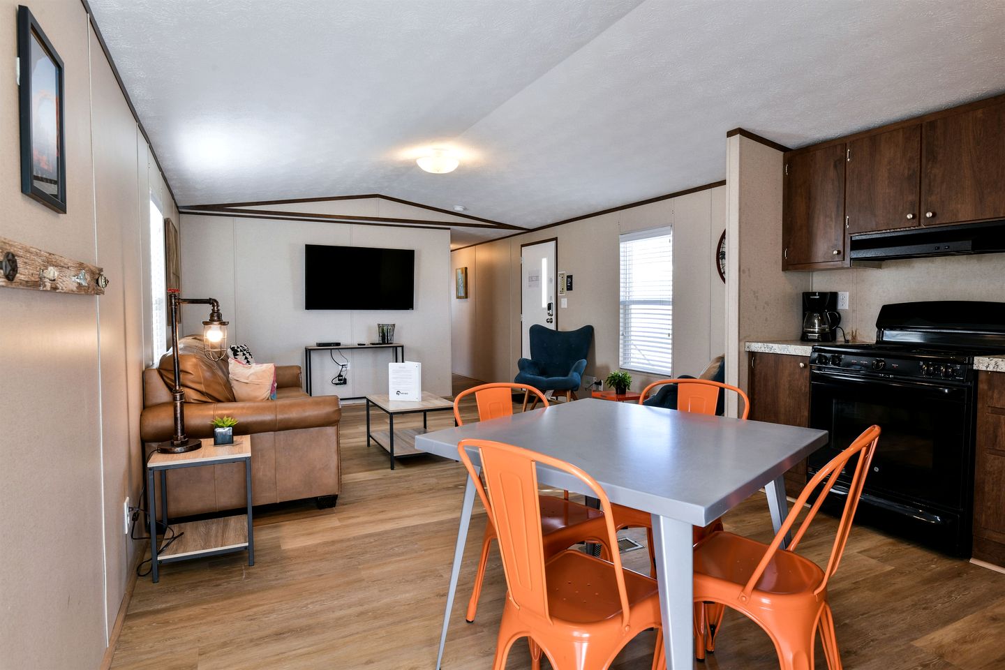 Chic Cabin Suitable for Groups in Utah