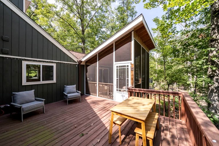 Cabins (United States of America, Hedgesville, West Virginia)