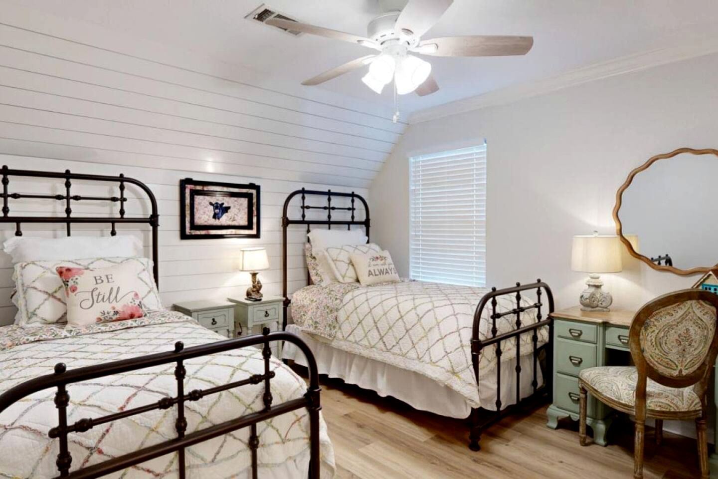 Cozy Modern Farmhouse Retreat Near Central Park in College Station, Texas