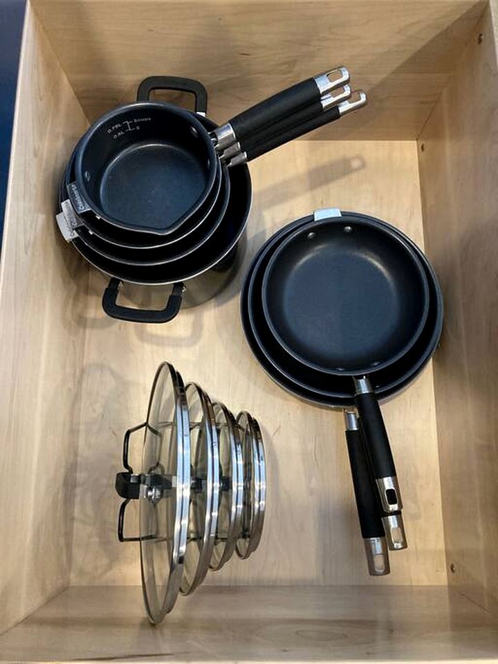 Chic Cottage with Panoramic Lake and Nature Views in Maine