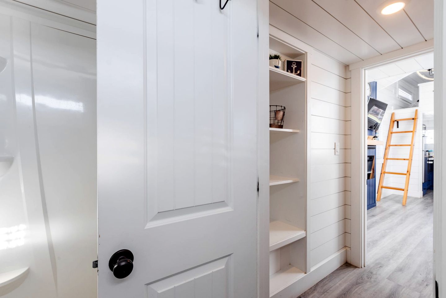 Chic Coziness: Fully Equipped Original Tiny House in Apple Valley