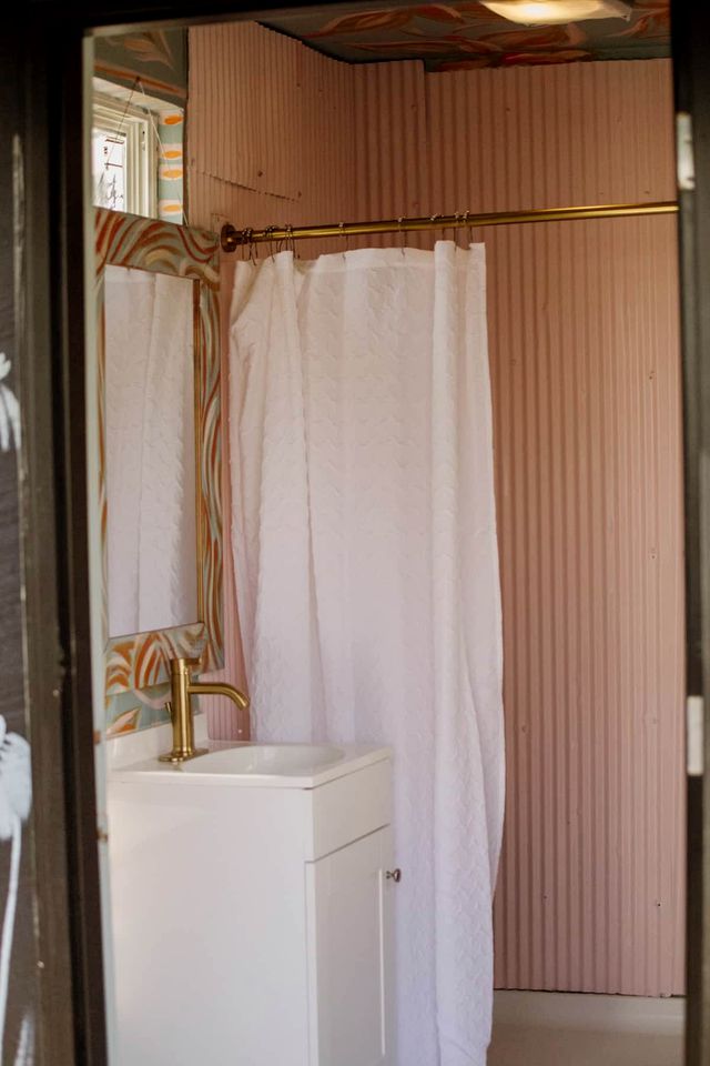 Chic and Cozy: Romantic Glamping at Its Finest in Tennessee
