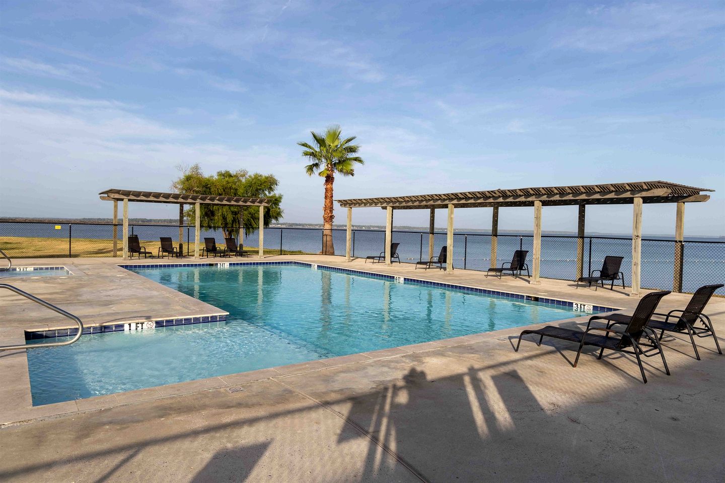 Glamping Getaway on Lake Livingston in Onalaska, TX