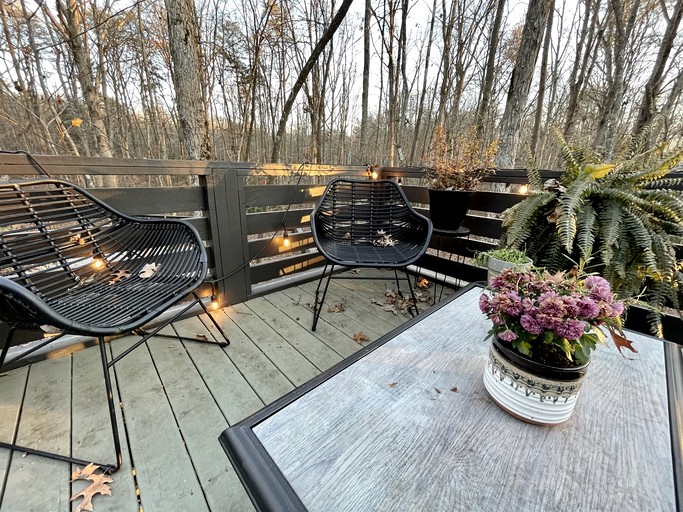 Cabins (United States of America, Tracy City, Tennessee)
