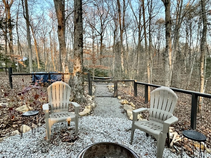 Cabins (United States of America, Tracy City, Tennessee)