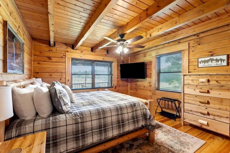 Log Cabins (United States of America, Stanton, Kentucky)
