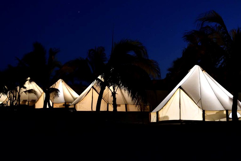 Bell Tents (La Ventana, Baja California del Sur, Mexico)