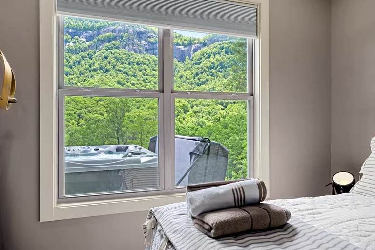 Vacation Rentals (United States of America, Chimney Rock, North Carolina)