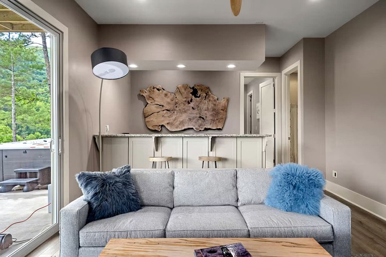 Vacation Rentals (United States of America, Chimney Rock, North Carolina)