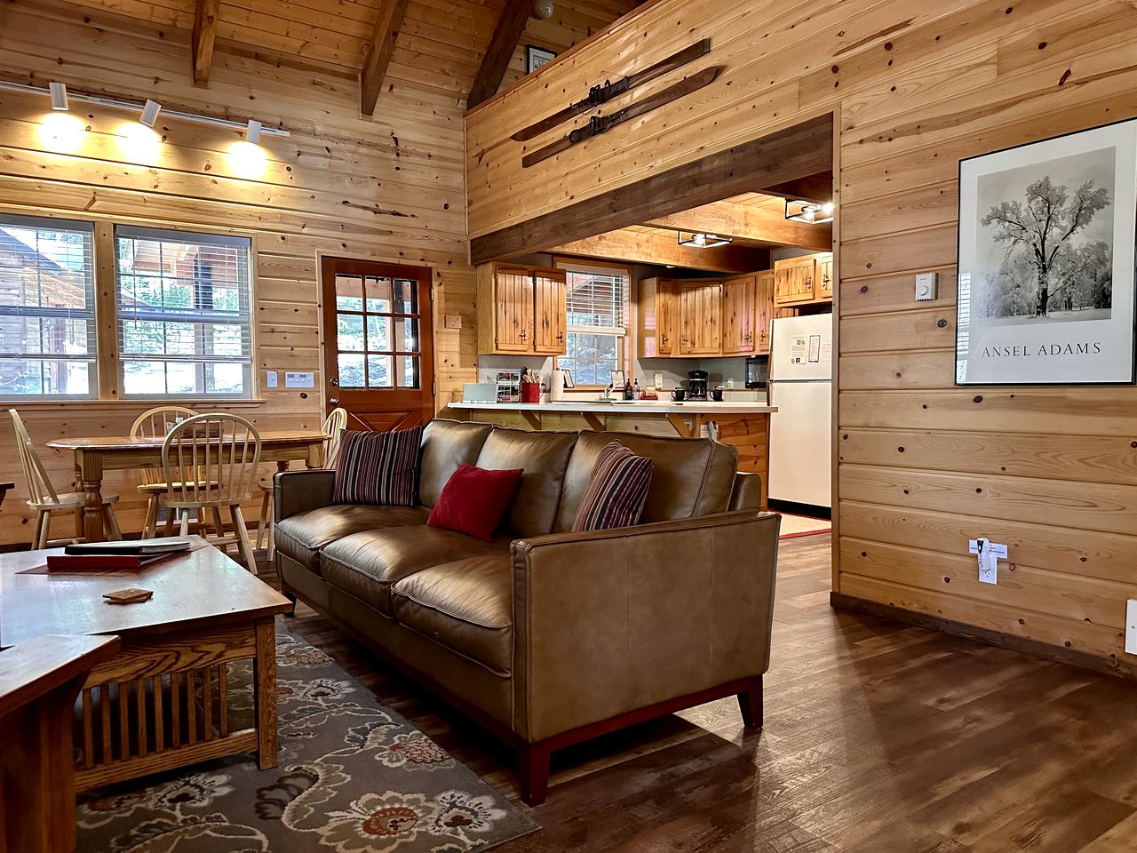 Cozy Cabin Nestled in the Foothills of the Majestic Cascade Mountains with Hot-Tub by Lake Wenatchee For an Outdoor Escape, Washington