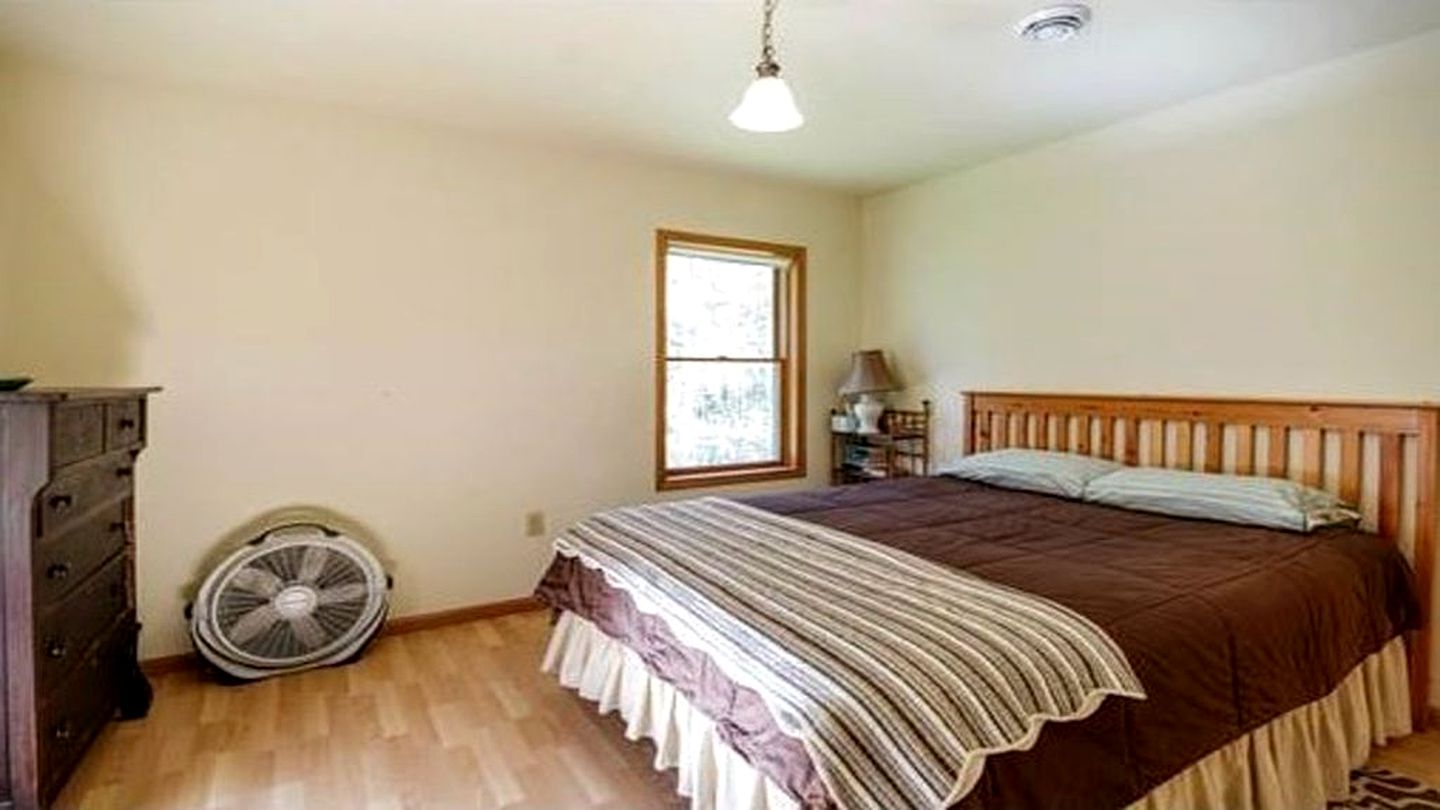 Beautiful and Secluded Cabin Rental with Views of Chippewa River near Hayward, Wisconsin