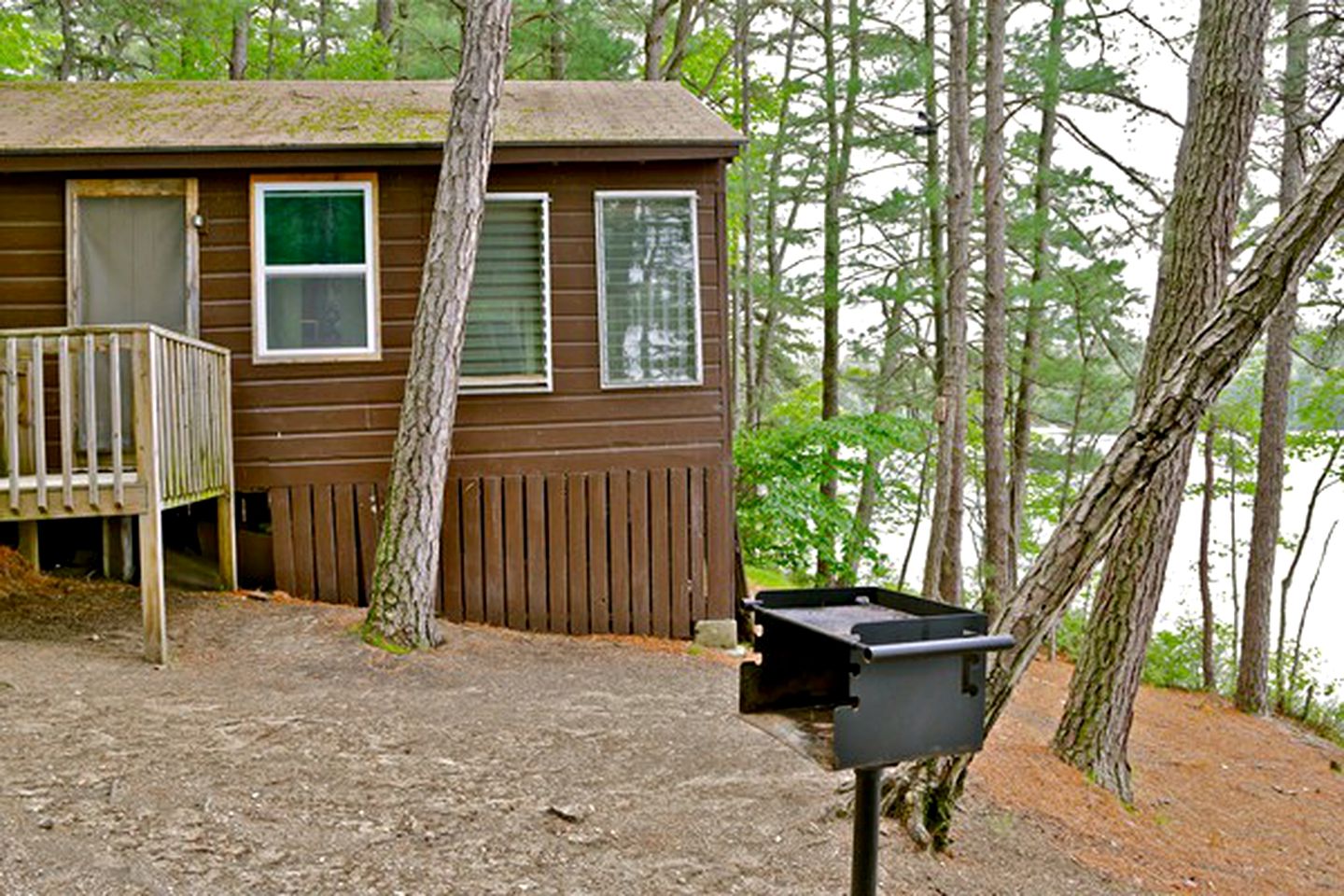 Log Cabin Rental in Tamworth, New Hampshire