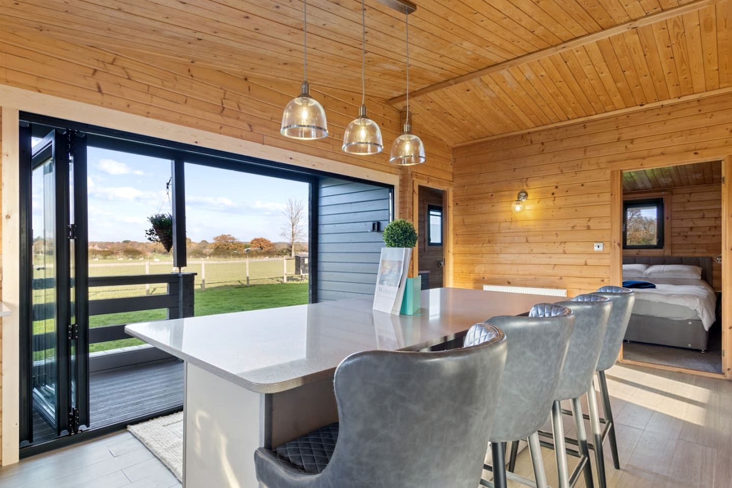 Gorgeous Fully-Equipped Cabin with Spectacular Outdoor Living Space in UK