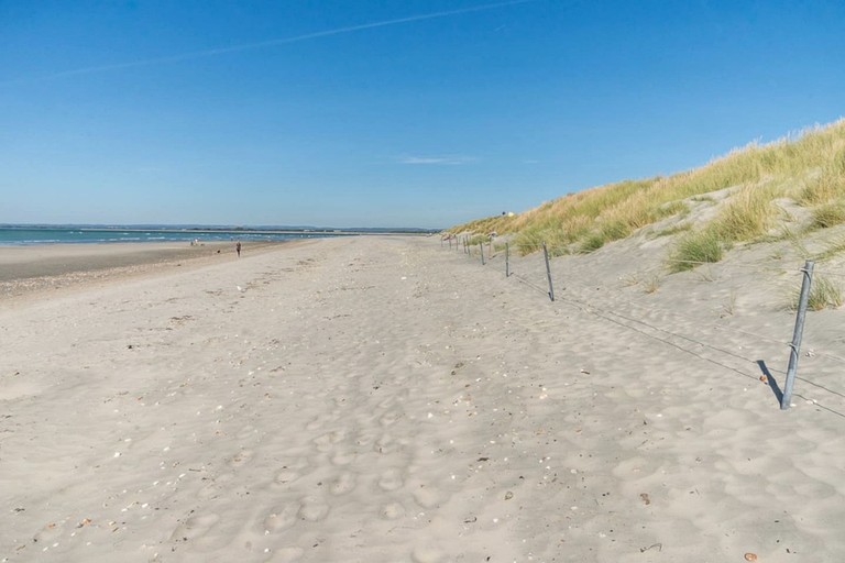 Cabins (United Kingdom, --, West Sussex)