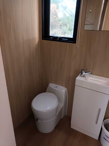 Tiny Houses (Australia, Lenswood, South Australia)