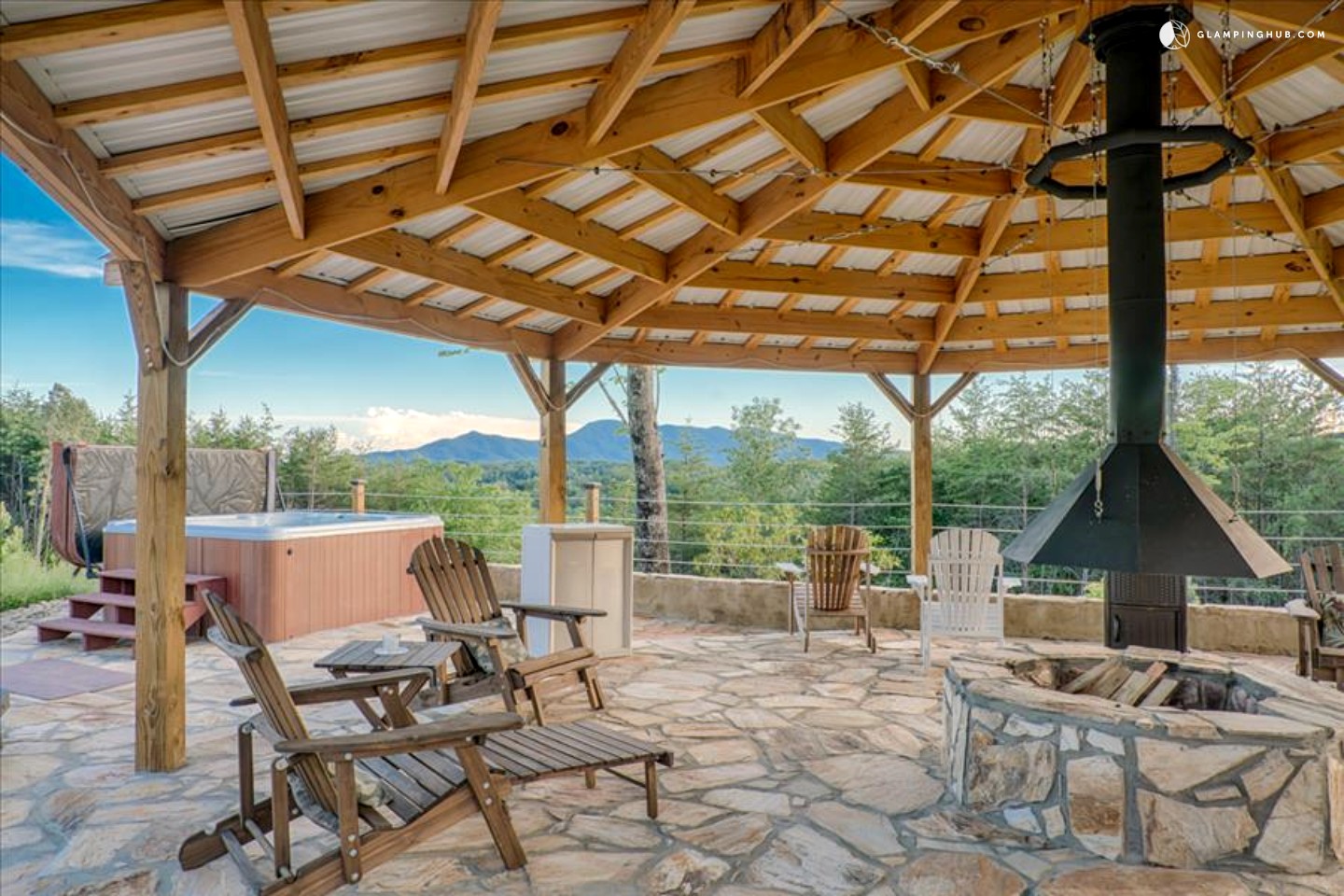 Cabin Rental with Hot Tub near Lake Lure