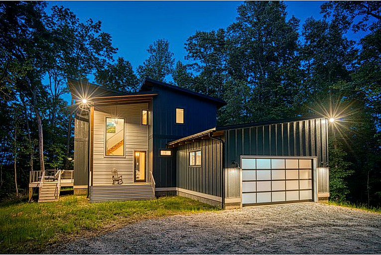 Cabins (Green Creek, North Carolina, United States)