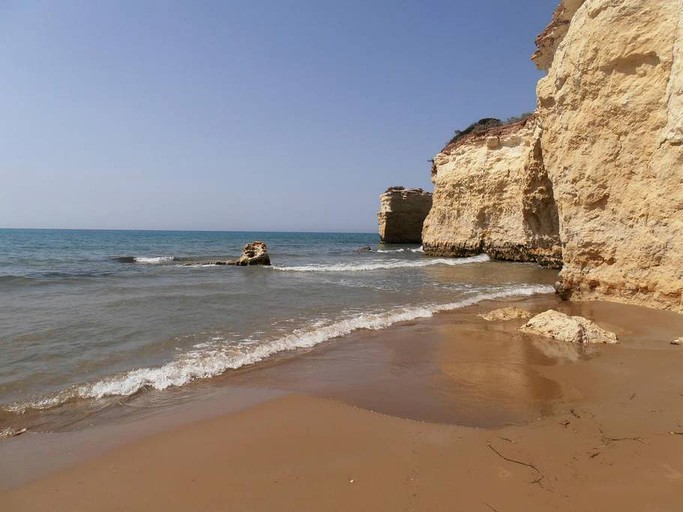 Safari Tents (Santa Maria del Focallo, Sicily, Italy)