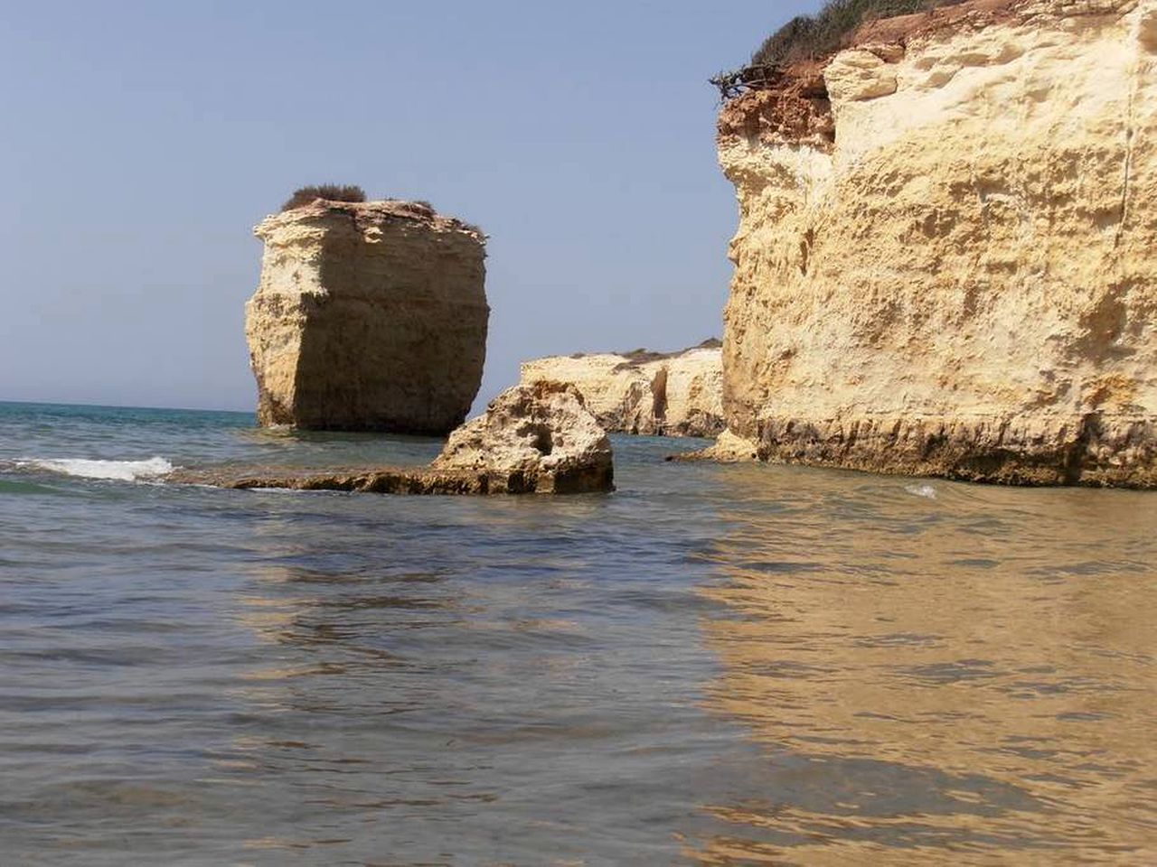Unique Accommodation for a Romantic Getaway near the Beach in Sicily, Italy
