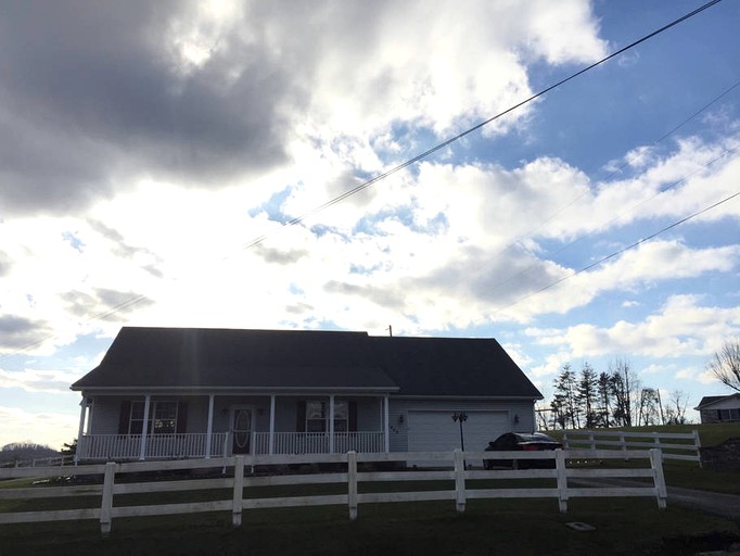 Cottages (Mckee, Kentucky, United States)