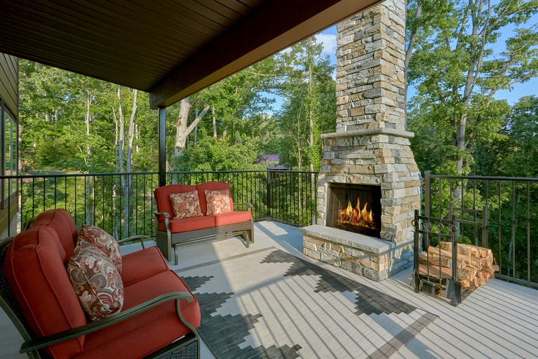 -- (United States, Gatlinburg, Tennessee)