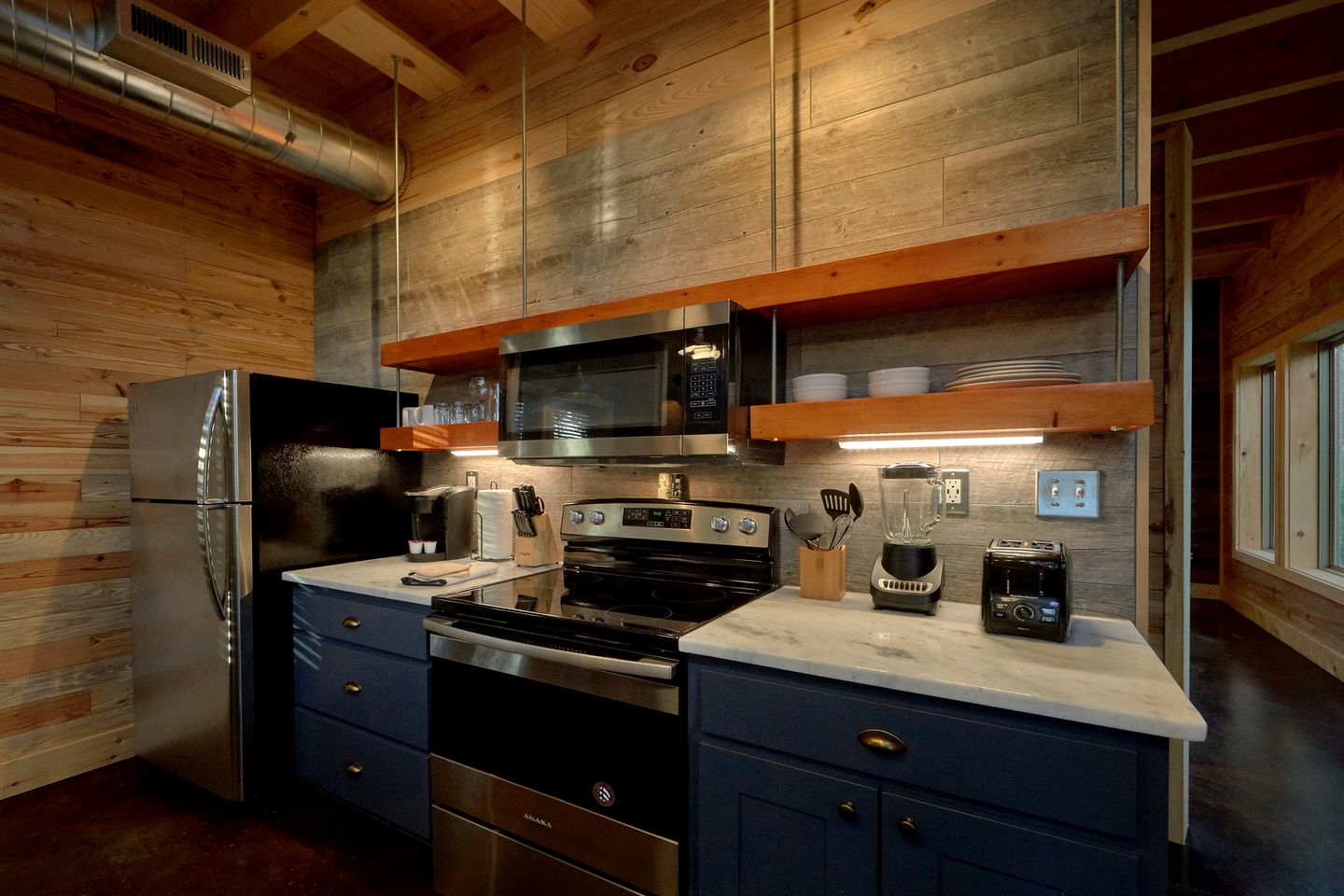 Romantic Gatlinburg Getaway for a Vacation in Tennessee