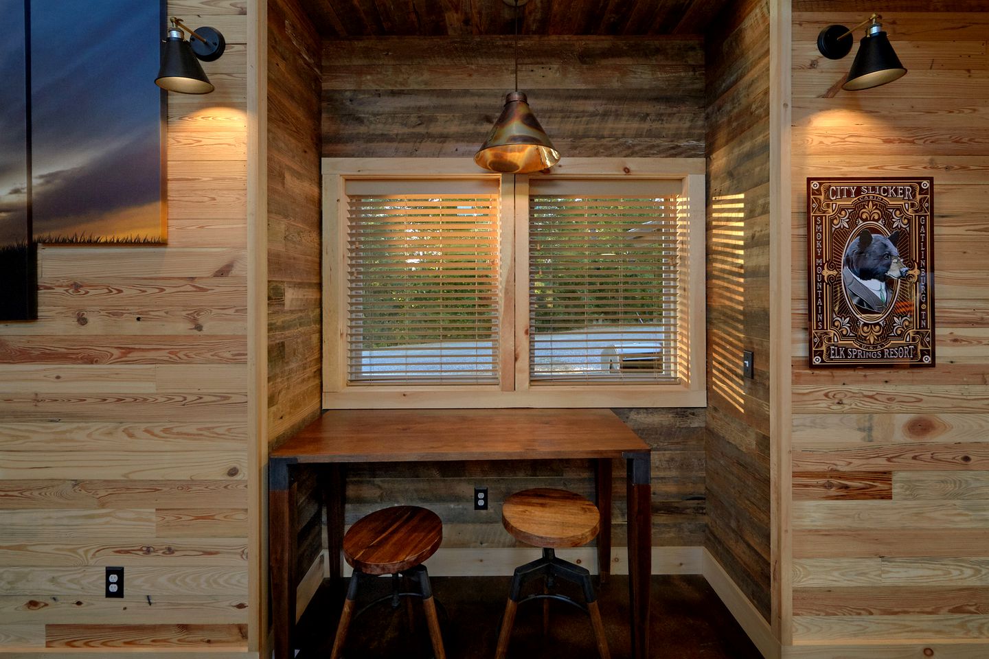 Romantic Gatlinburg Getaway for a Vacation in Tennessee