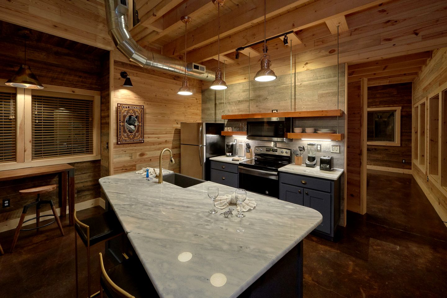 Romantic Gatlinburg Getaway for a Vacation in Tennessee