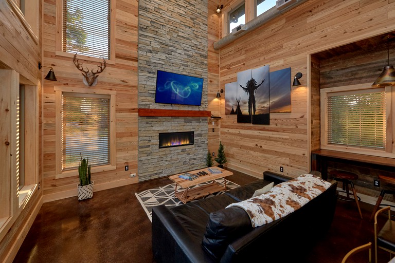 -- (United States, Gatlinburg, Tennessee)