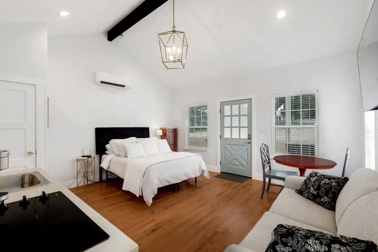 Unique Vacation Rental on 30-Acre Ranch near Pedernales Falls State Park, Texas | Cottages (Dripping Springs, Texas, United States of America)