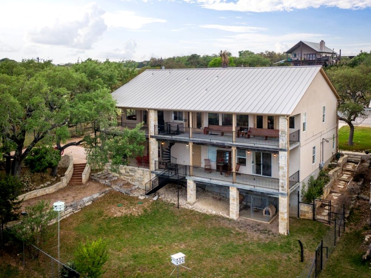 Expansive Pet-Friendly Lakeside Vacation Rental with Fenced Yard in Canyon Lake, Texas