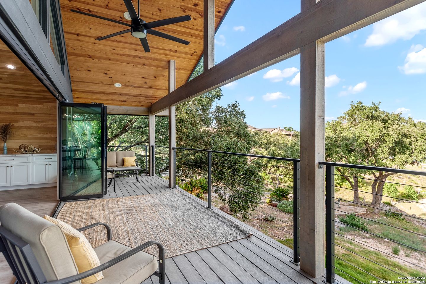 Fantastic Lakefront Villa with Stunning Views and Lake Access in Canyon Lake, Texas