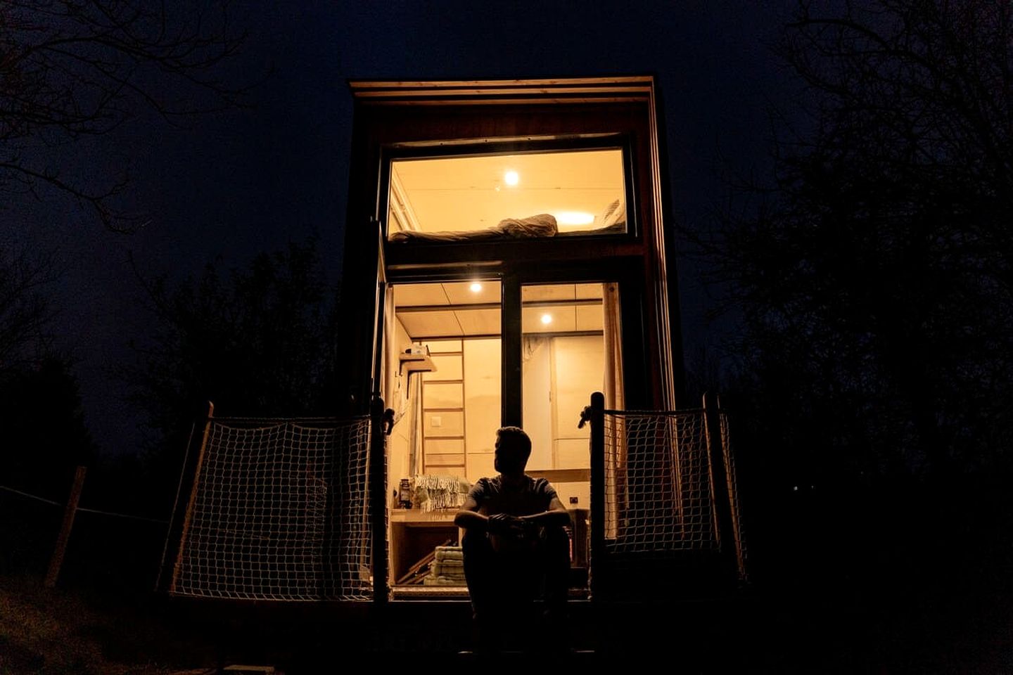 Charming Panoramic Tiny House with Eco-Friendly Design Near Saint-Pierre-Eynac, France