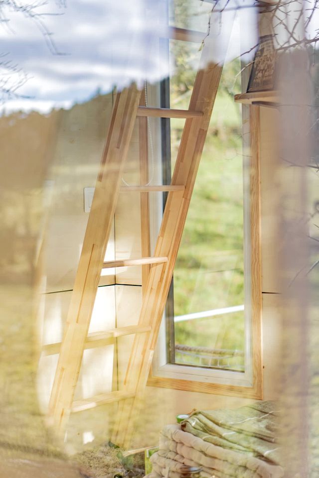 Charming Panoramic Tiny House with Eco-Friendly Design Near Saint-Pierre-Eynac, France