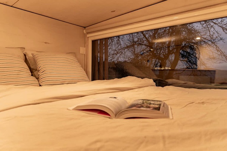 Vacation Rentals (France, --, Auvergne-Rhône-Alpes)