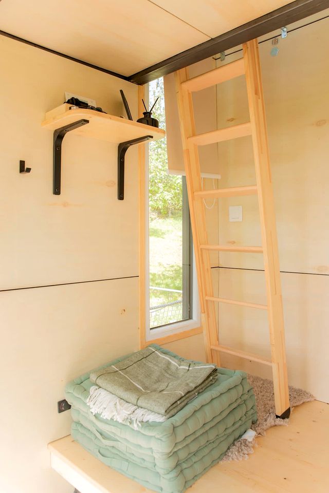 Charming Panoramic Tiny House with Eco-Friendly Design Near Saint-Pierre-Eynac, France