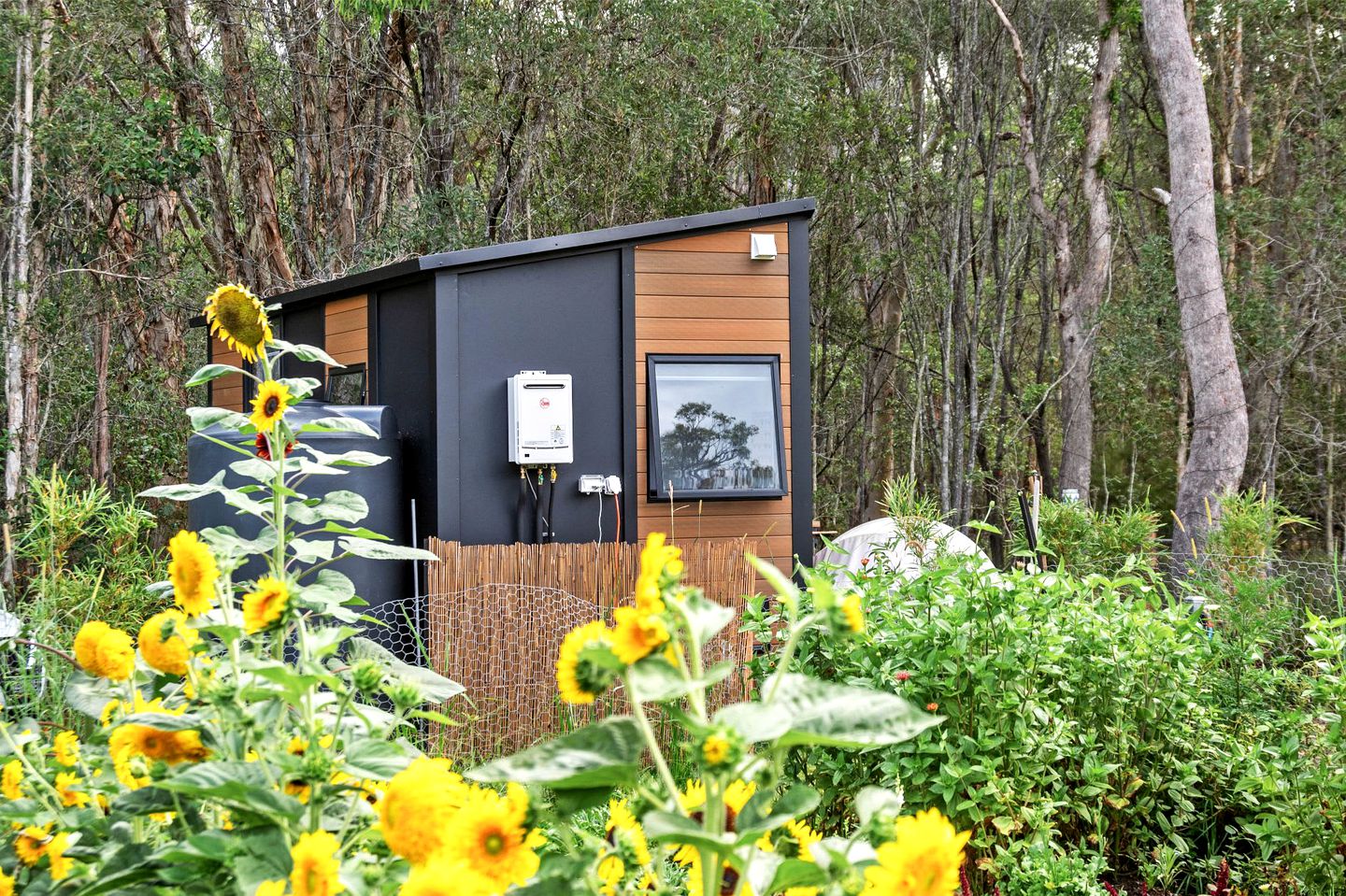 Stunning Tiny House with Spectacular Outdoor Living Area in James Creek, New South Wales