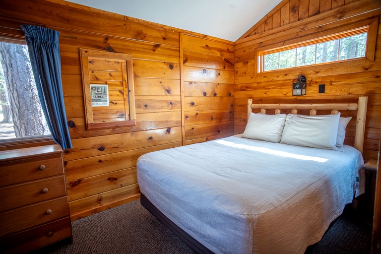 Cabins (United States of America, Babbitt, Minnesota)