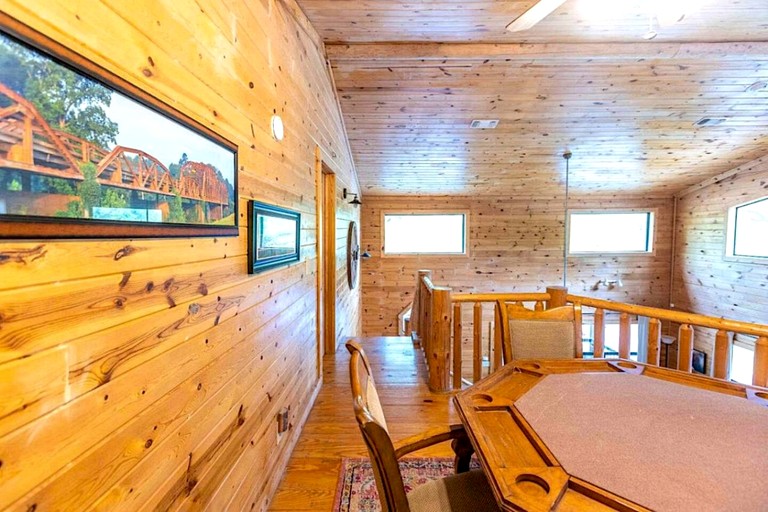 Log Cabins (United States of America, Broken Bow, Oklahoma)