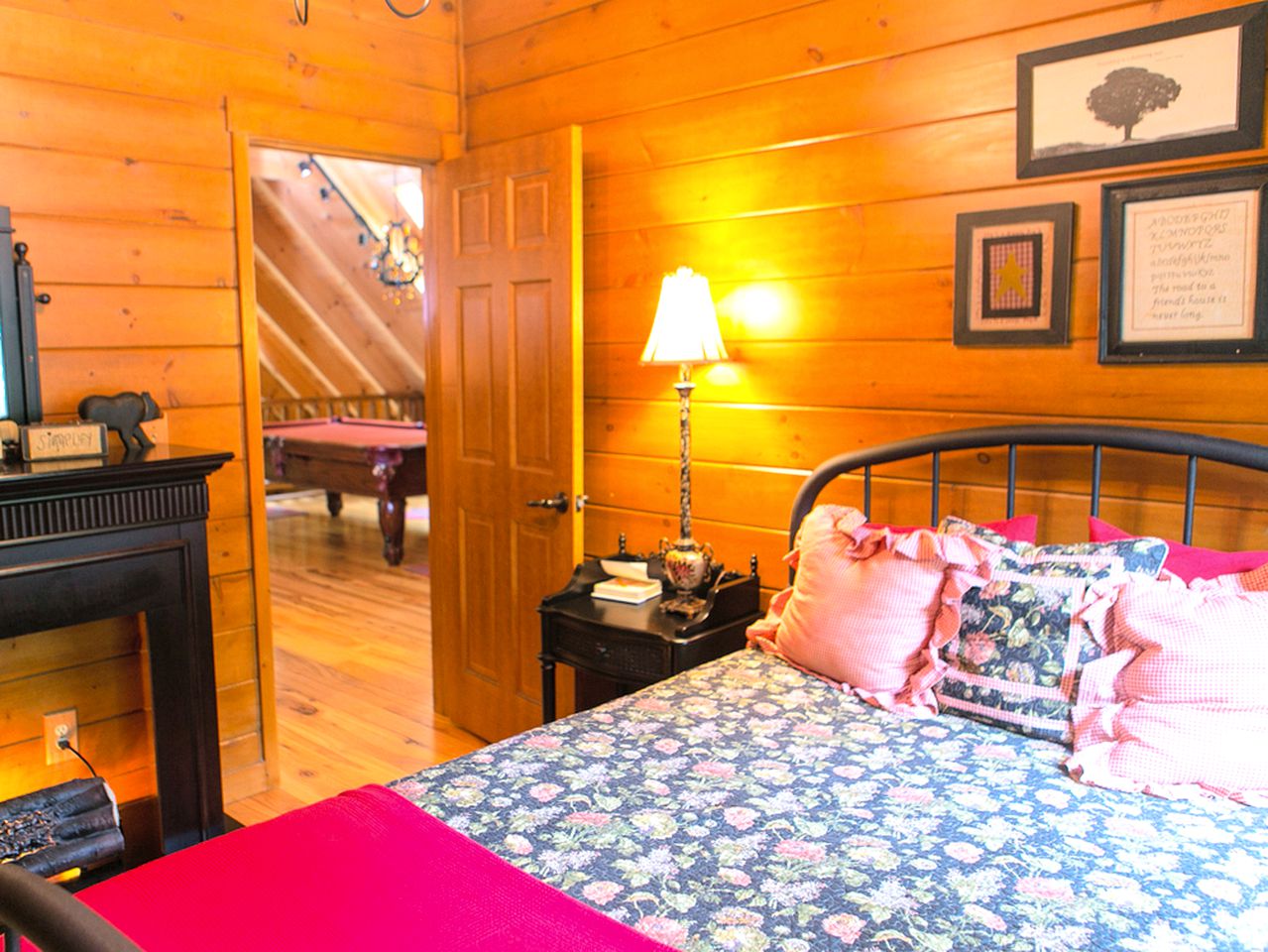 Log Cabin Rental Logan, Ohio Glamping Hub