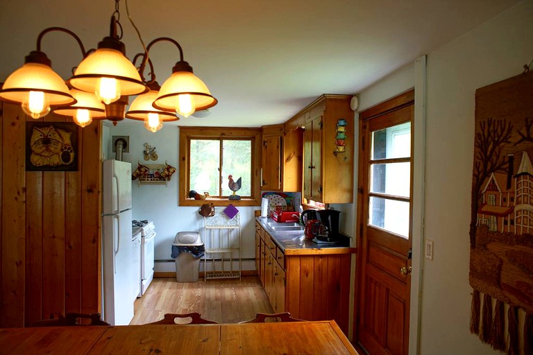 Cabins (Winhall, Vermont, United States)