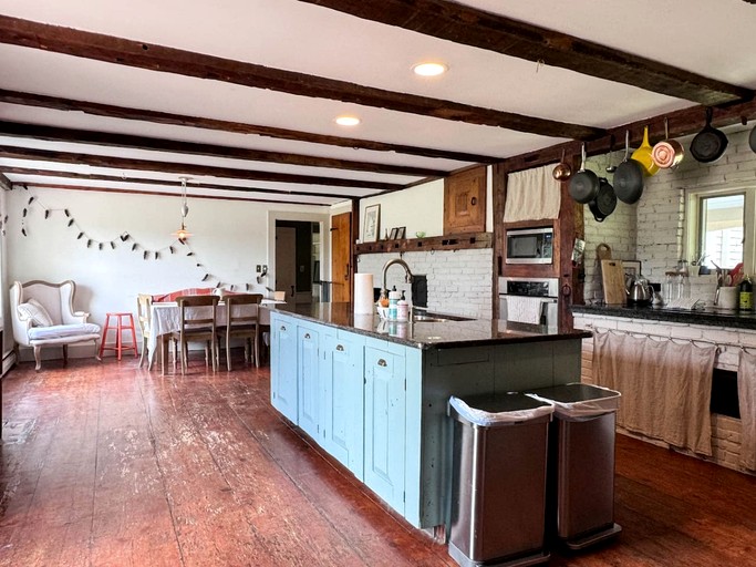 Cabins (United States of America, Fryeburg, Maine)