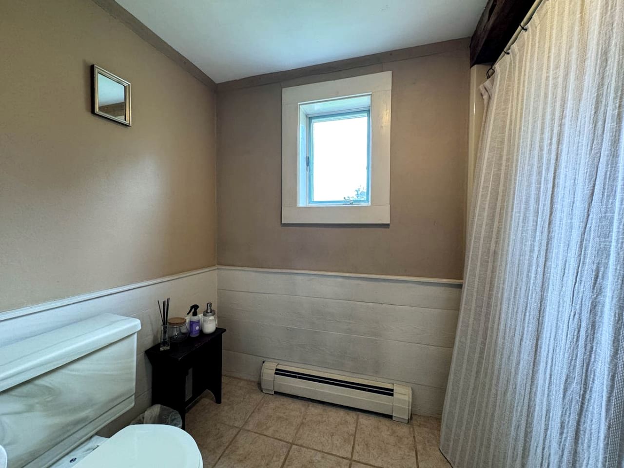 Classy Farm Retreat with Incredible Countryside Views in Maine