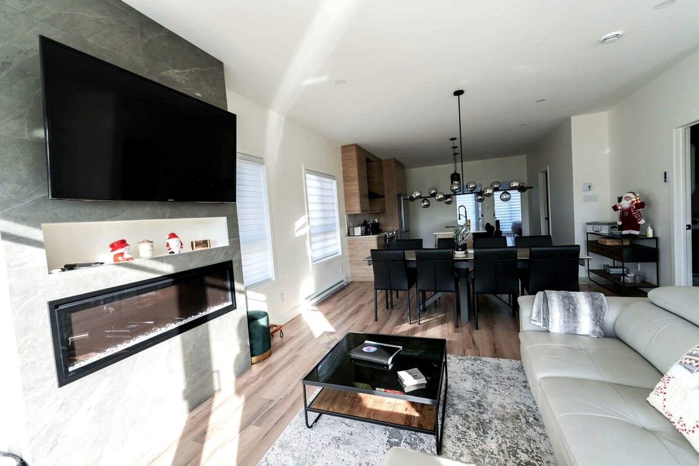 Classy Vacation Rental with Barbecue Perfect for Water Activities in Saint Donat de Montcalm, Quebec