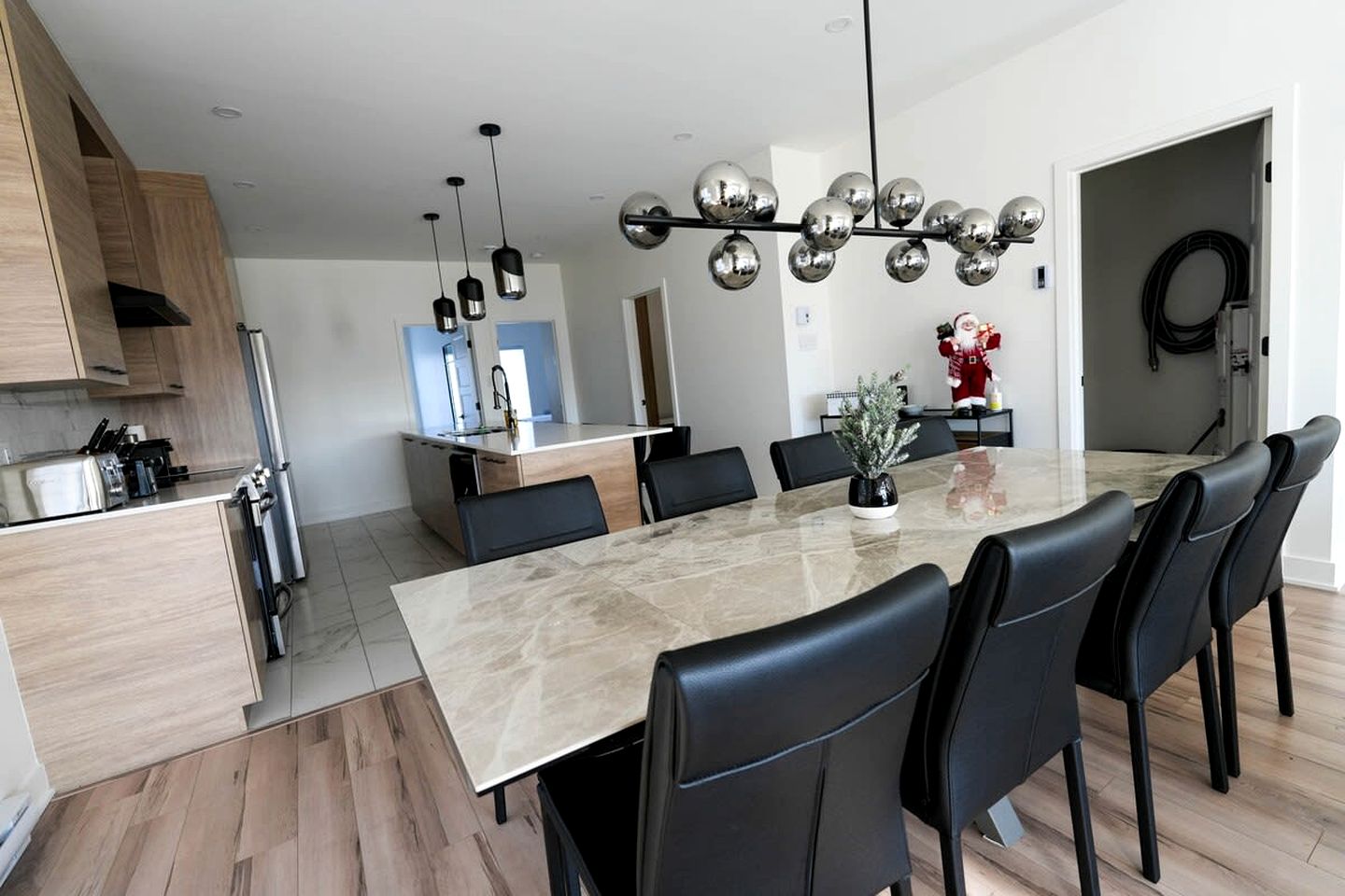 Classy Vacation Rental with Barbecue Perfect for Water Activities in Saint Donat de Montcalm, Quebec