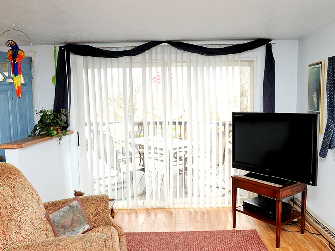 Cabins (West Branch, Michigan, United States)