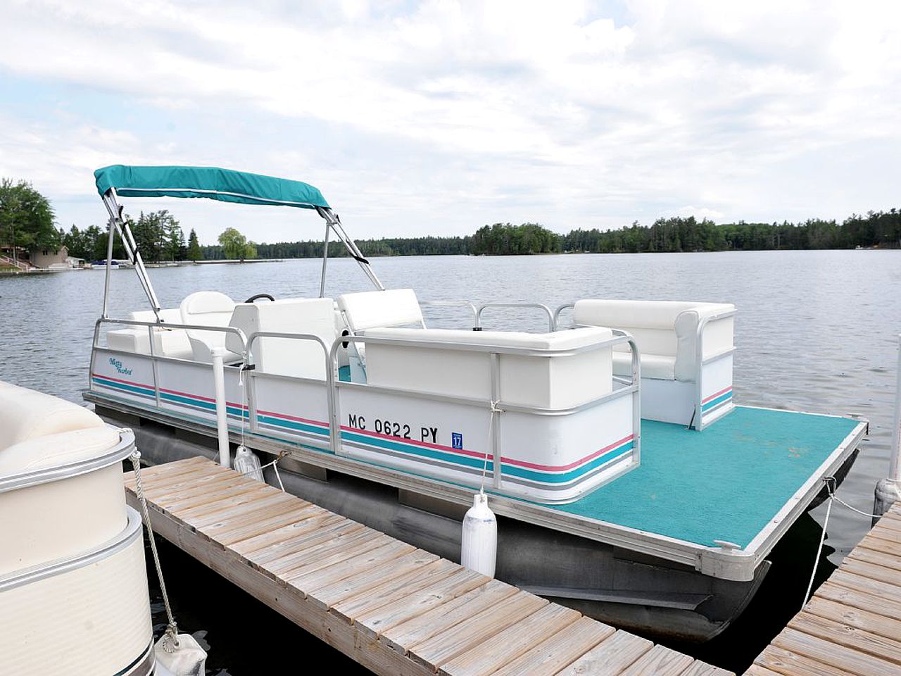 Luxury Lakefront Cabin Rental on Clear Lake in Ogemaw County, Michigan