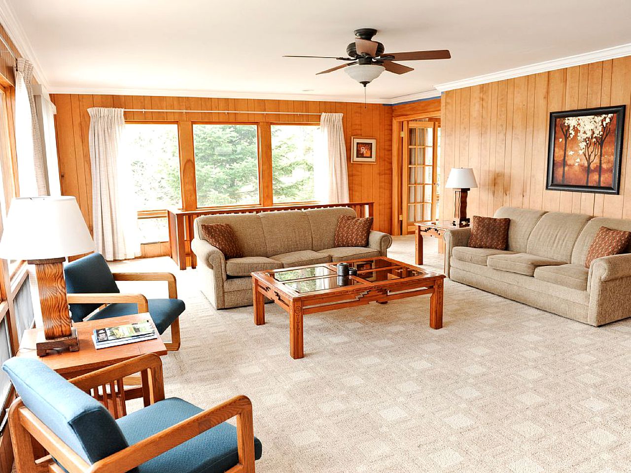 Luxury Lakefront Cabin Rental on Clear Lake in Ogemaw County, Michigan