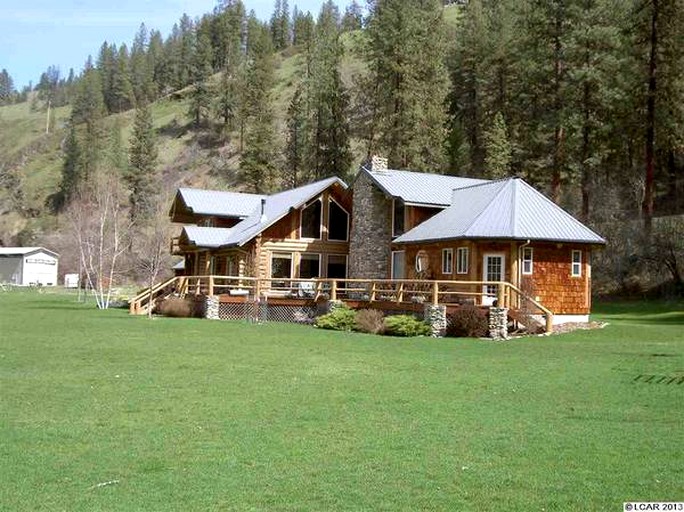 Clearwater River LodgeFisherman and Hunter's Paradise, Cottages, Stites, United States of