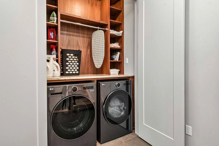 Vacation Rentals (United States of America, --, --)